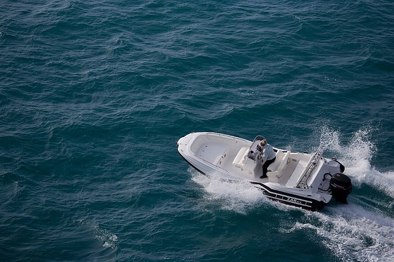 ZAR 61